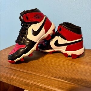 Jordan AJ 1 Mid Cleats Youth